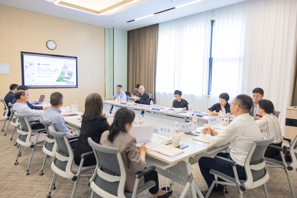 第三組集中評建指導現場